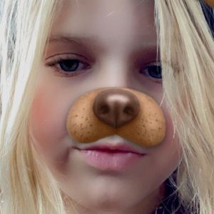 Meet your Posher, Eemma